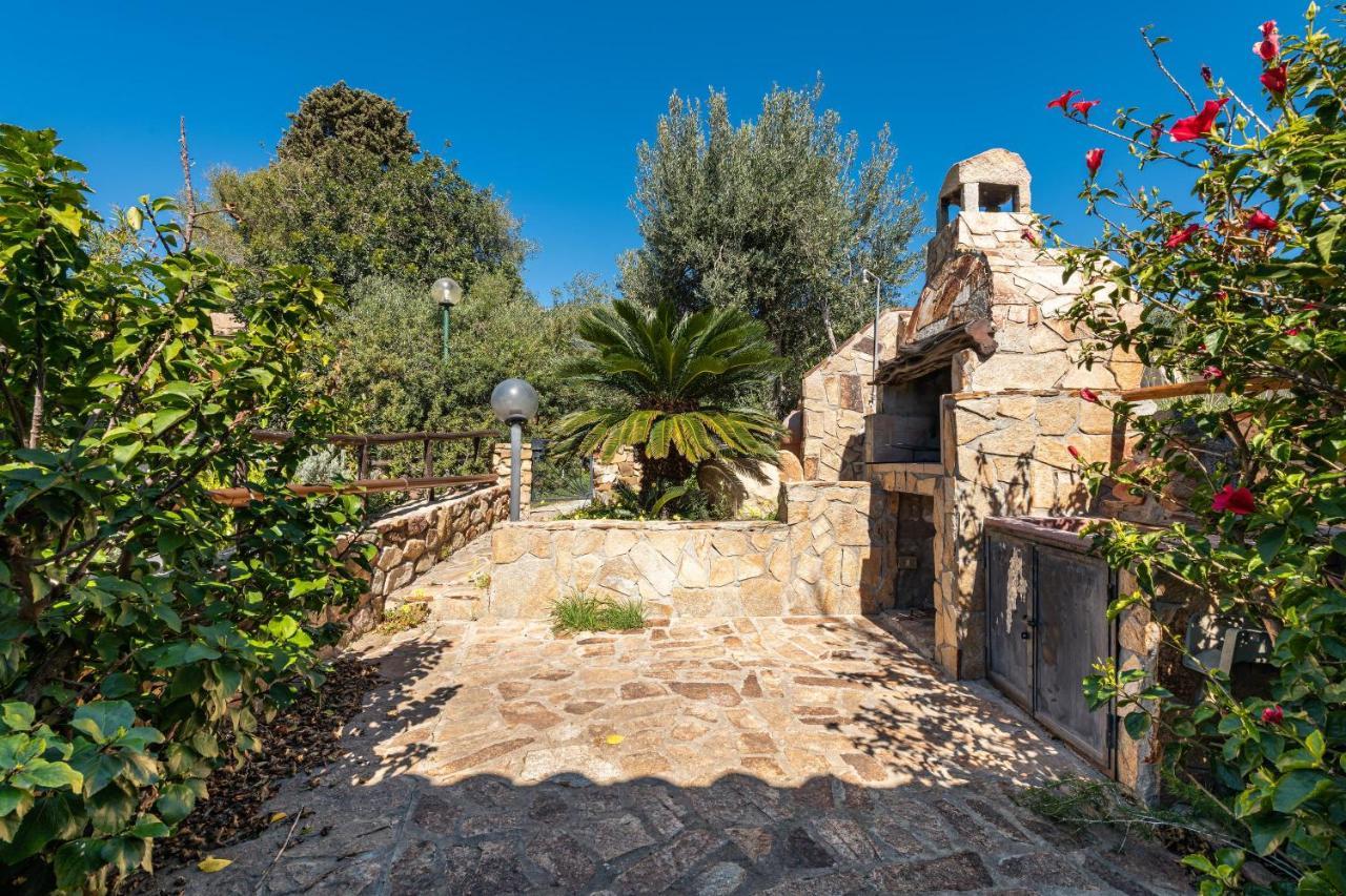 Villetta Luna Villasimius Exterior photo